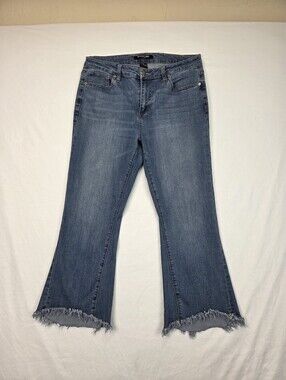 Baccini Size 10 Flare Cropped Jeans Frayed Hem Stretch Blue Denim
